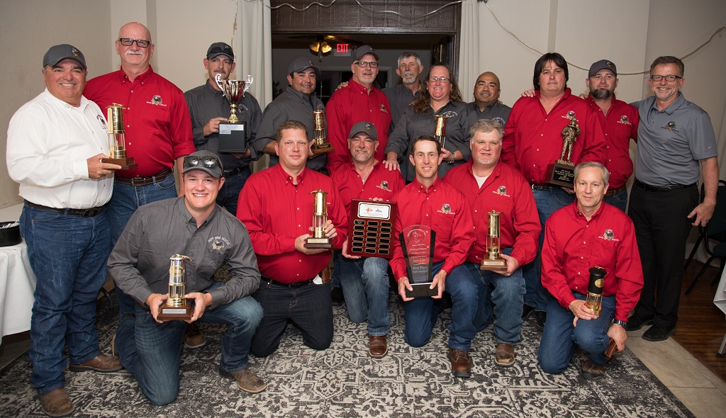 photo of WIPP's mine rescue teams holding their awards from the Southwest Regional Mine Rescue competition